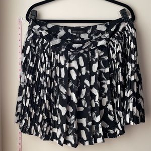 Banana Republic skirt, black, size 14